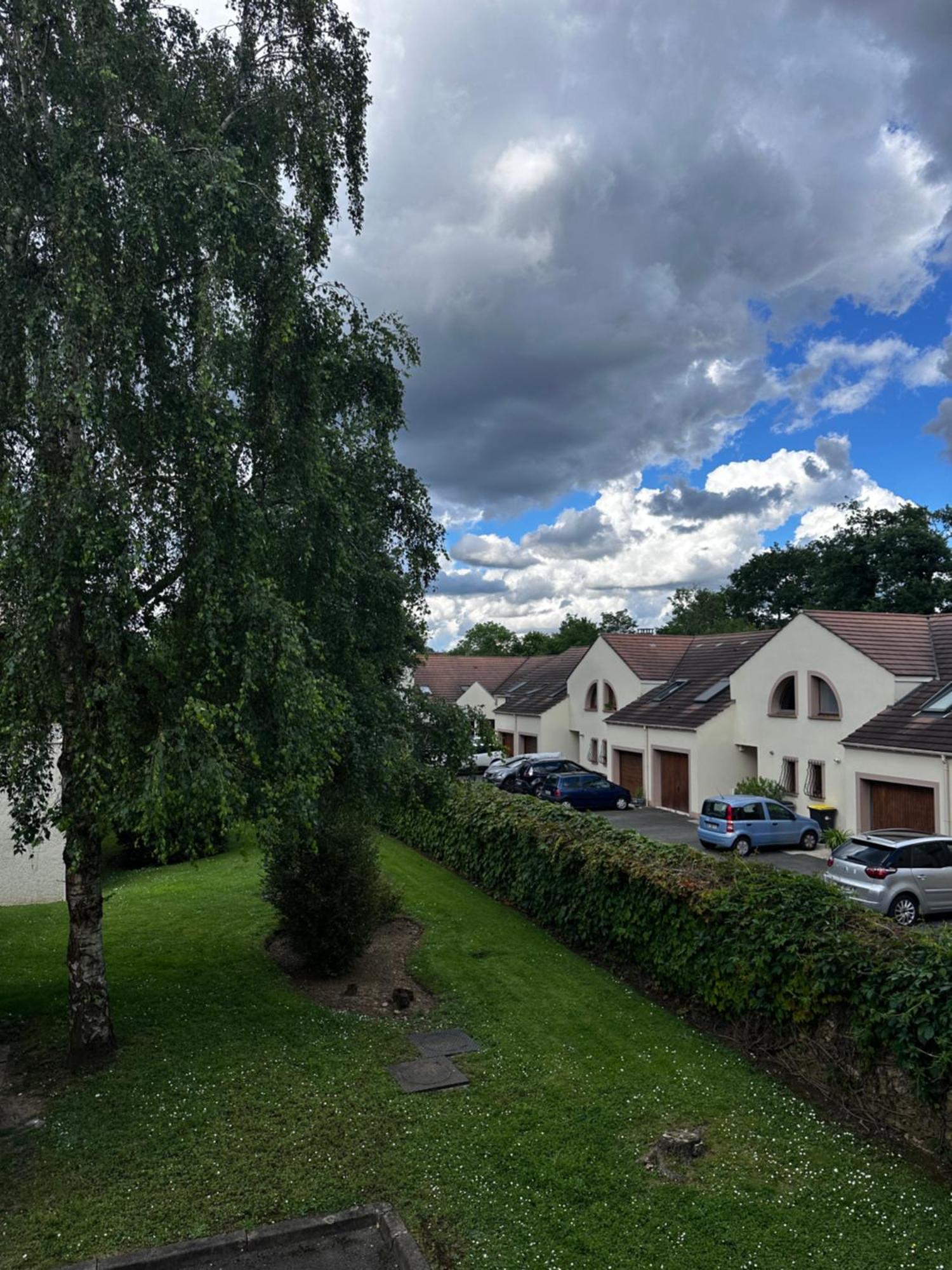 Appartamento Jean Kiffer Le Plessis-Trevise Esterno foto